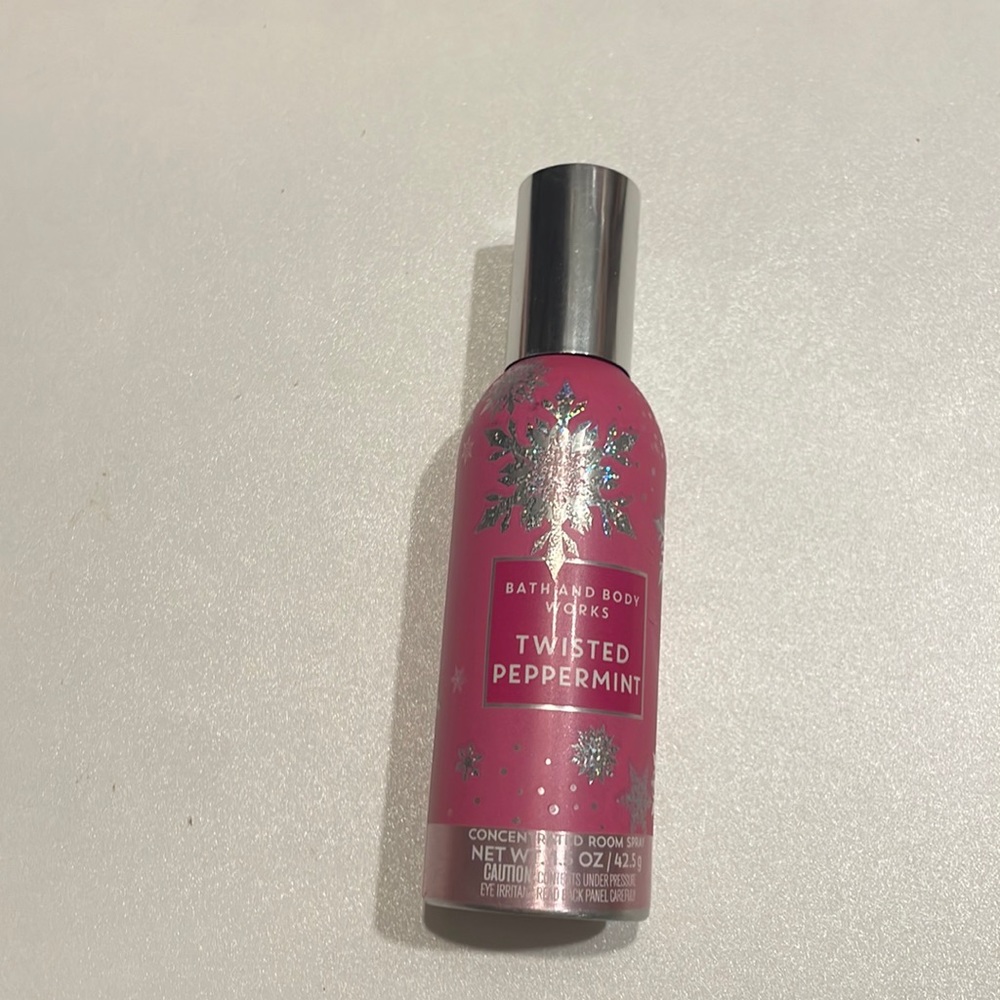 Bath and Body Works Twisted Peppermint Concentrated Room Spray